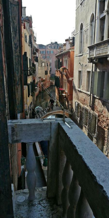 Balcone Sul Canale Venedig Exteriör bild