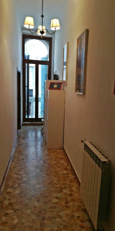 Balcone Sul Canale Venedig Exteriör bild